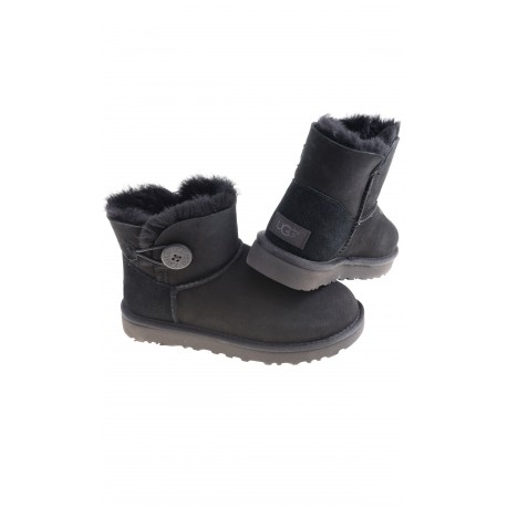 black ugg boots with buttons on side
