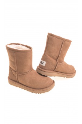 Short brown boots, UGG