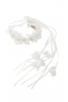 Garland with white flowers attached to filament, Aletta 