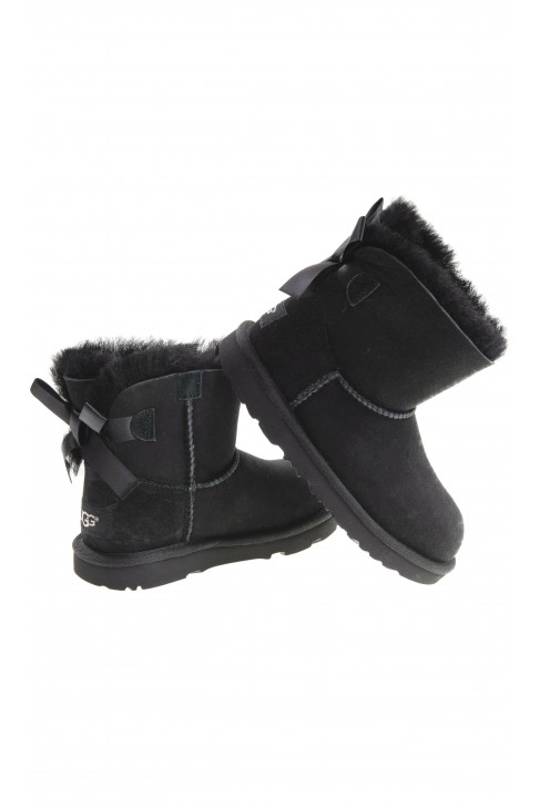 Black boots with 1 bow, UGG